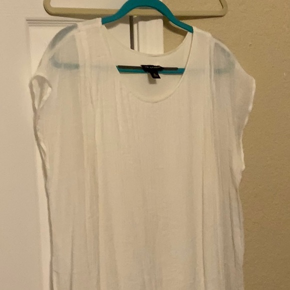 White blouse with fringe - Picture 3 of 3